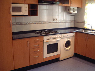 Cómo integrar la cocina y lavandería en mismo espacio | Cocina - Decora