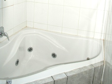 jacuzzi.jpg