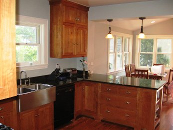 otherkitchen1.jpg