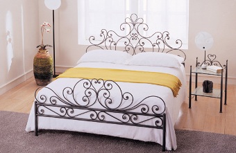 cama_clasica_capri.jpg