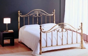 cama_clasica_syrma.jpg