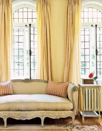 yellow room