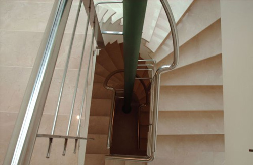 Escaleras compensadas